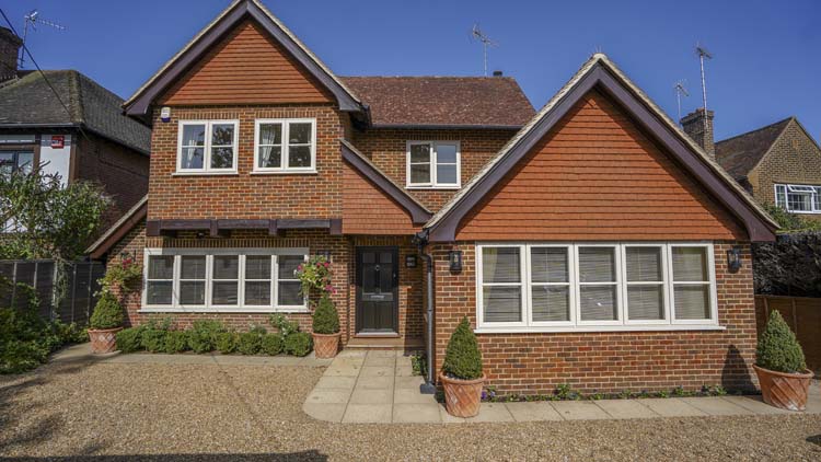 Cream Wood Effect Windows – Evolution Storm 2, Elstead, Surrey