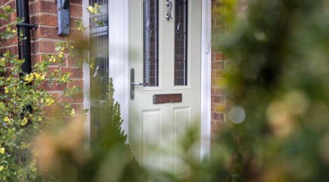 A Video Guide To Trending Apeer 44 Composite Doors